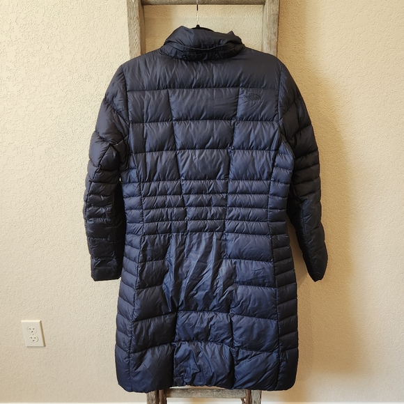 The North Face Women's Metropolis Navy Blue Puffer Long Coat- Size Medium - Picture 2 of 7